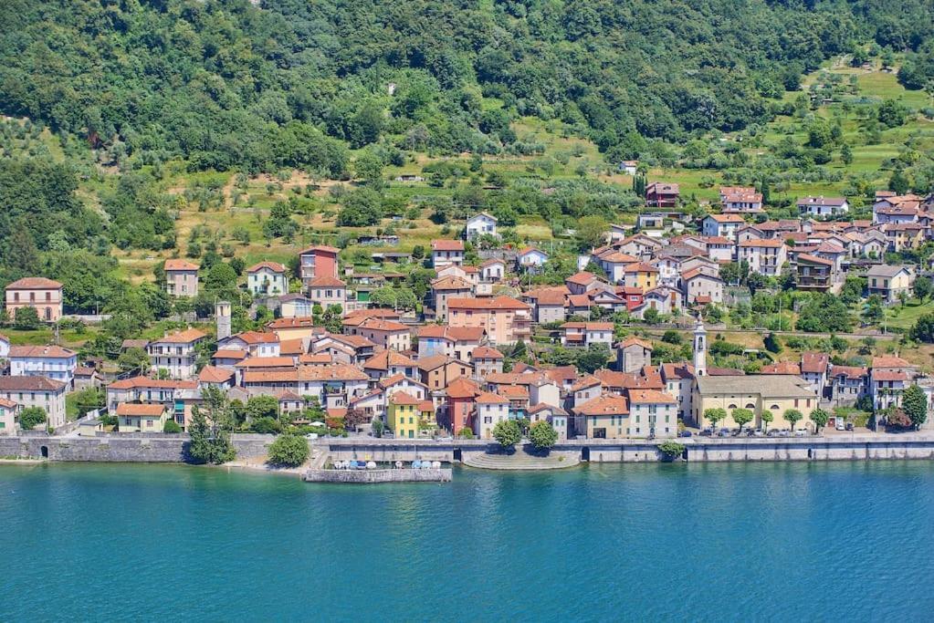 Casa Ducale Como Lake View Mandello del Lario Exterior photo