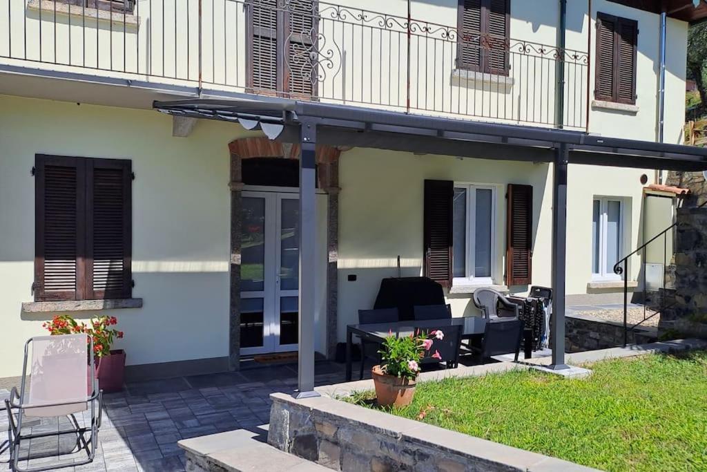 Casa Ducale Como Lake View Mandello del Lario Exterior photo
