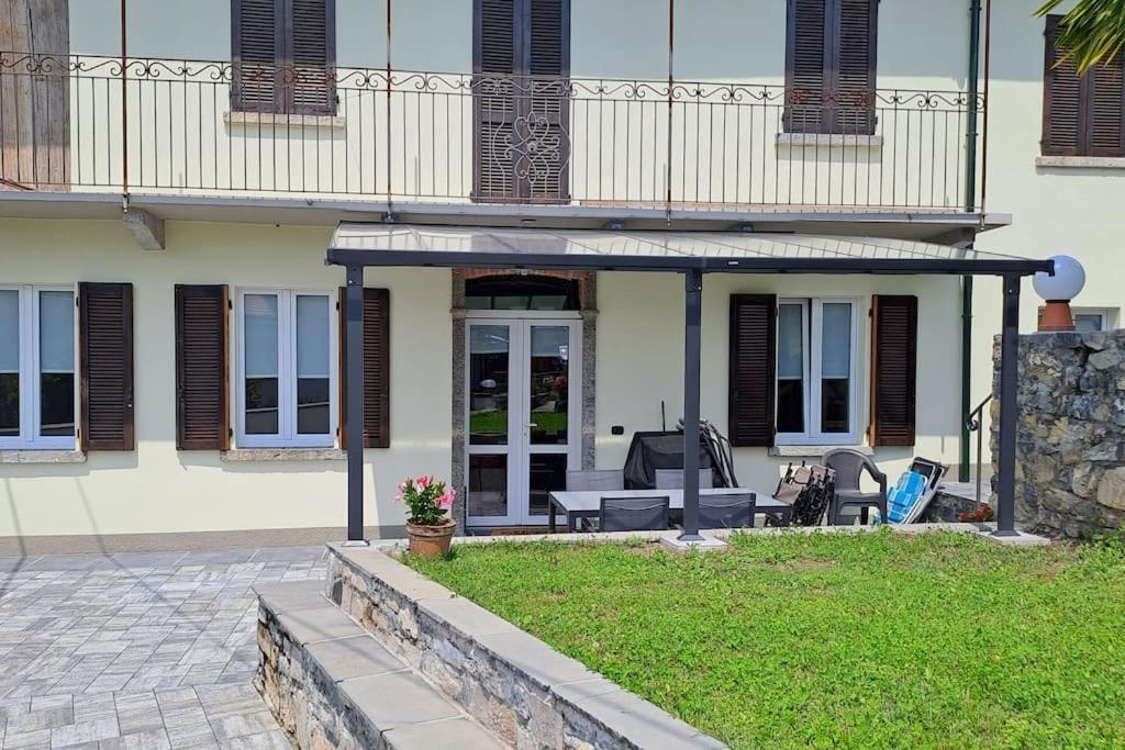 Casa Ducale Como Lake View Mandello del Lario Exterior photo