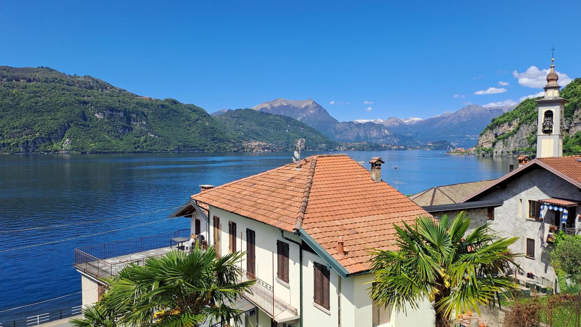 Casa Ducale Como Lake View Mandello del Lario Exterior photo